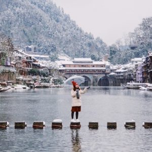 Tour Phượng Hoàng Cổ Trấn tết giá rẻ 2027
